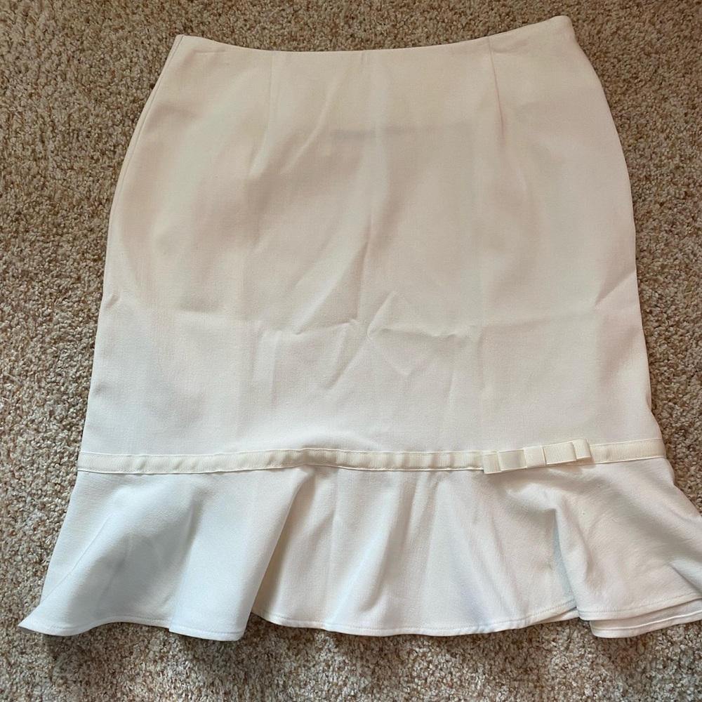 Cream White Skirt with Ruffle Hem